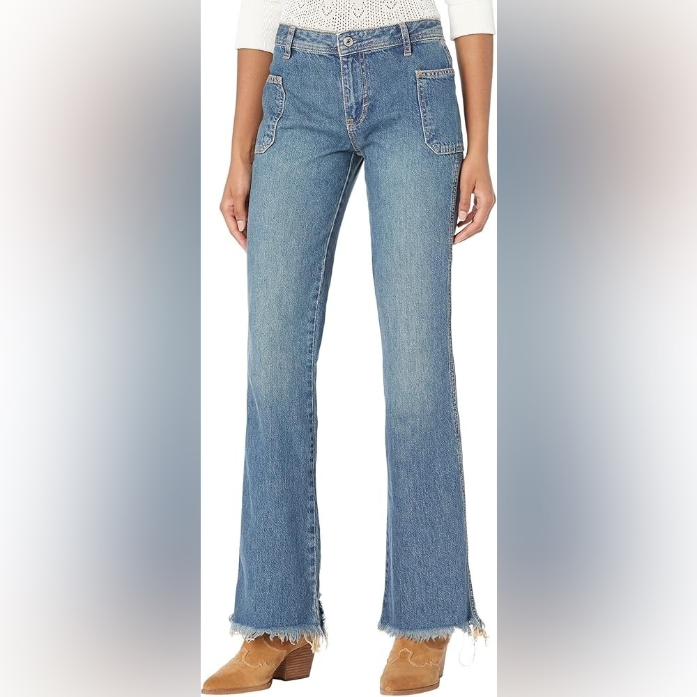FREE PEOPLE |  We the free Izzy flare NWT Jean | size 31